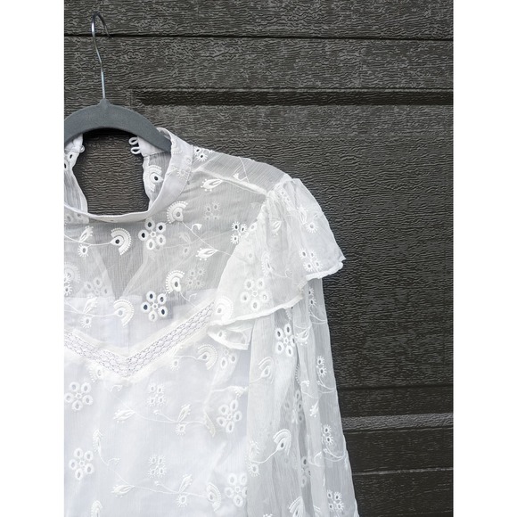 Modcloth Eyelet Lace Mini Dress in White - Picture 5 of 10